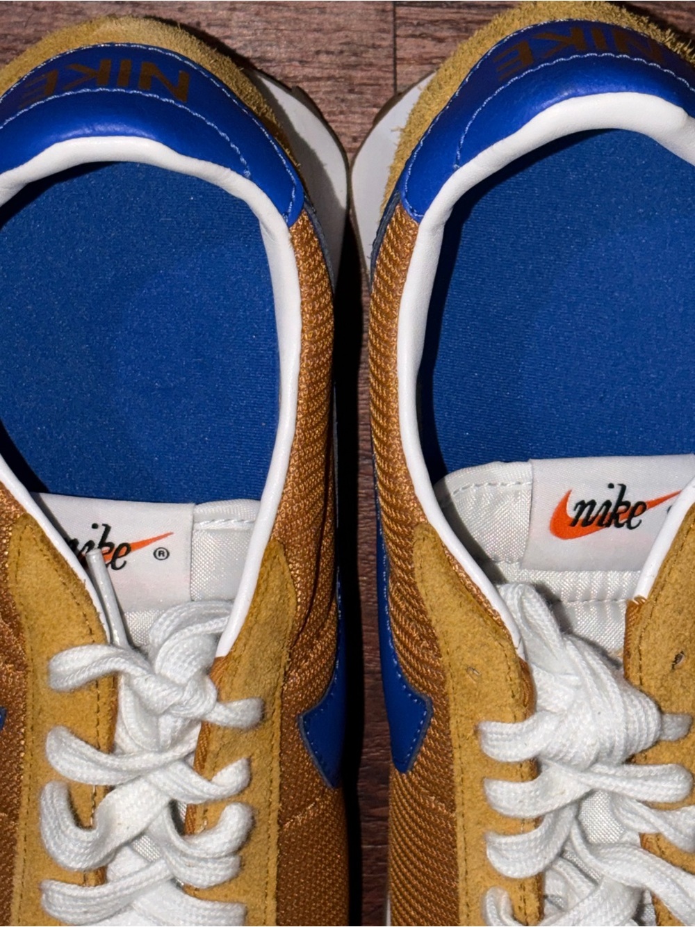 Nike - Picture 7 of 13